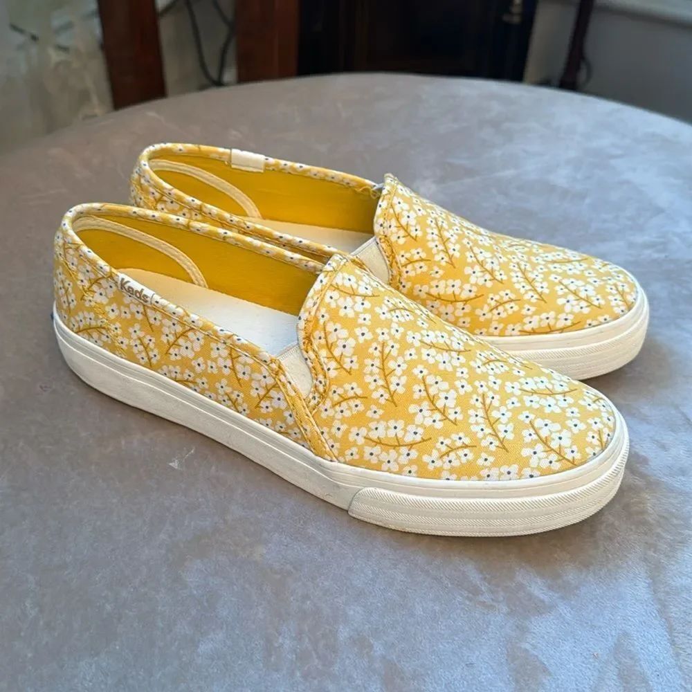 KEDS Sz 7.5 Yellow Floral Sneakers EXCELLENT condition!